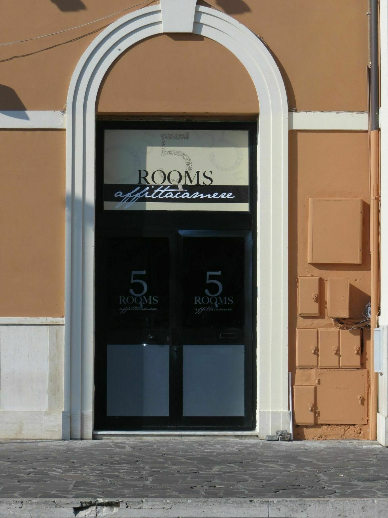 5 Rooms Affittacamere Civitavecchia Exterior foto